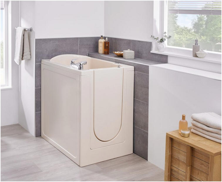 Florida Walk in Bath A compact walk in bath with inward opening door